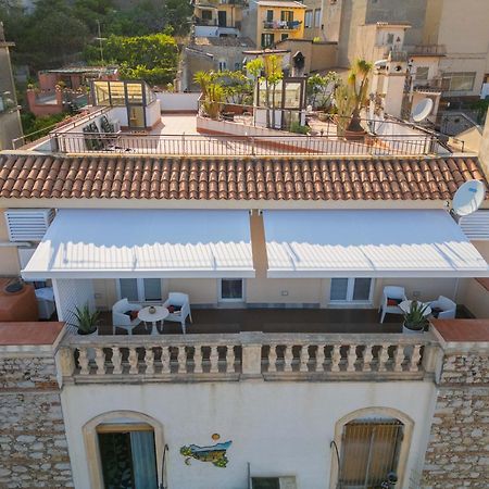 La Terrazza Di Porta Messina Hotel Таормина Екстериор снимка